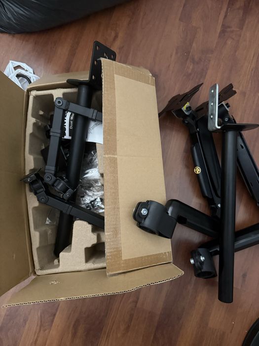 Braços de monitor articulado para 2 monitores