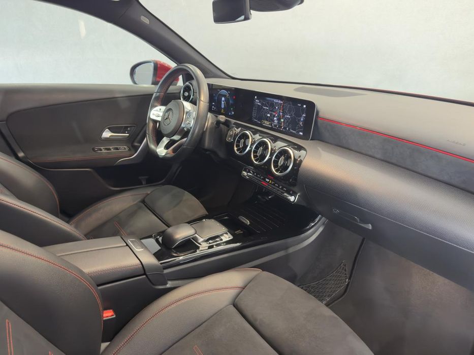 Mercedes-Benz A 180 d AMG - Cx Auto