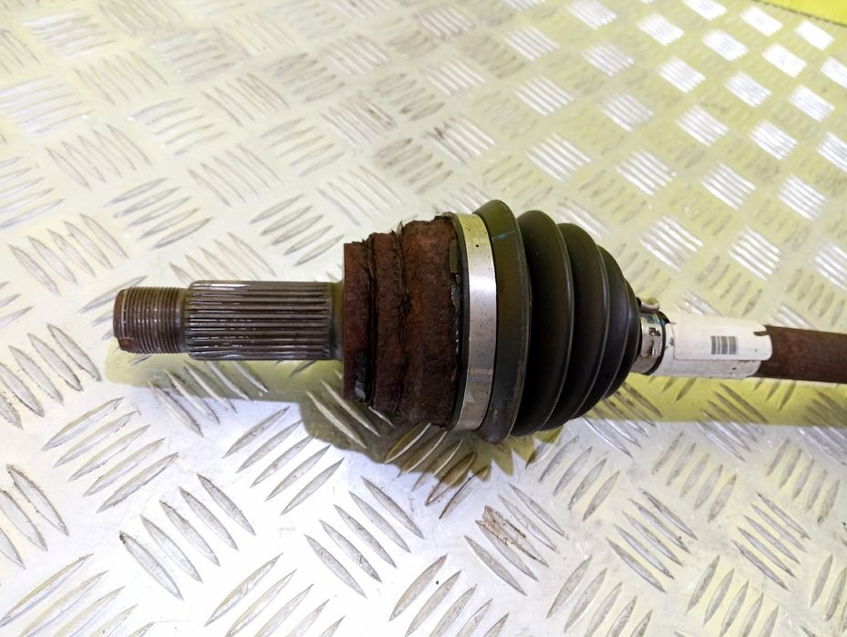 Полуось BMW X5 E70 Піввісь Привідний вал Шрус БМВ Х5 Е70 Розборка е70