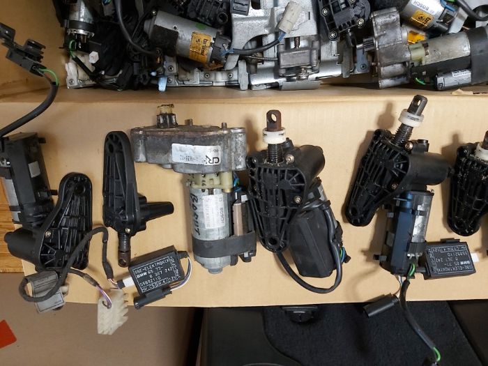 Моторы редукторы электро сиденья бмв е39-38