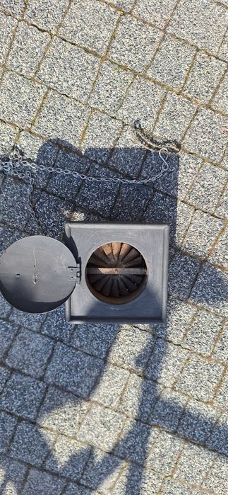 drzwiczki stalowe do wentylacji