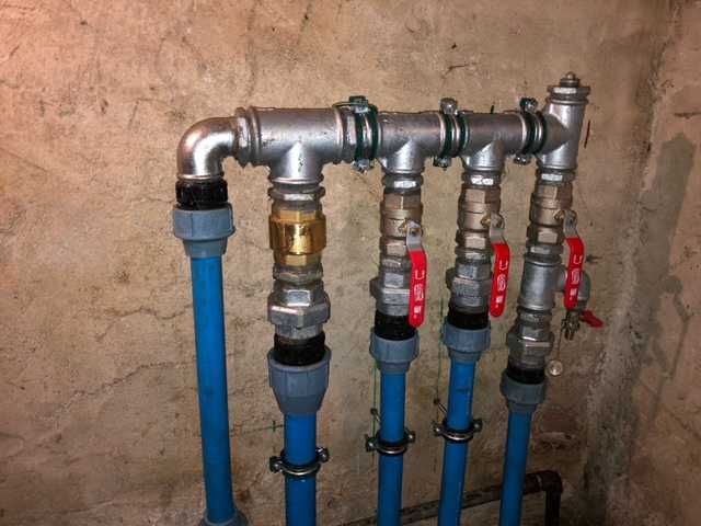 Studnia głębinowa    wiercenie studni    odwiert