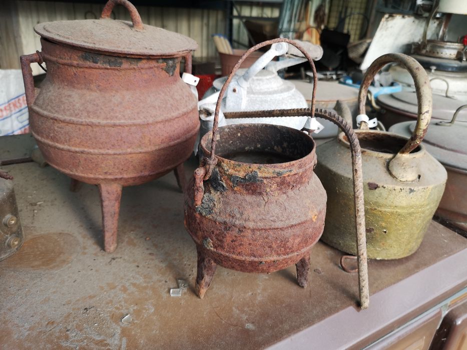 Vendo Velharias | Antiguidades | Vintage | Antigo