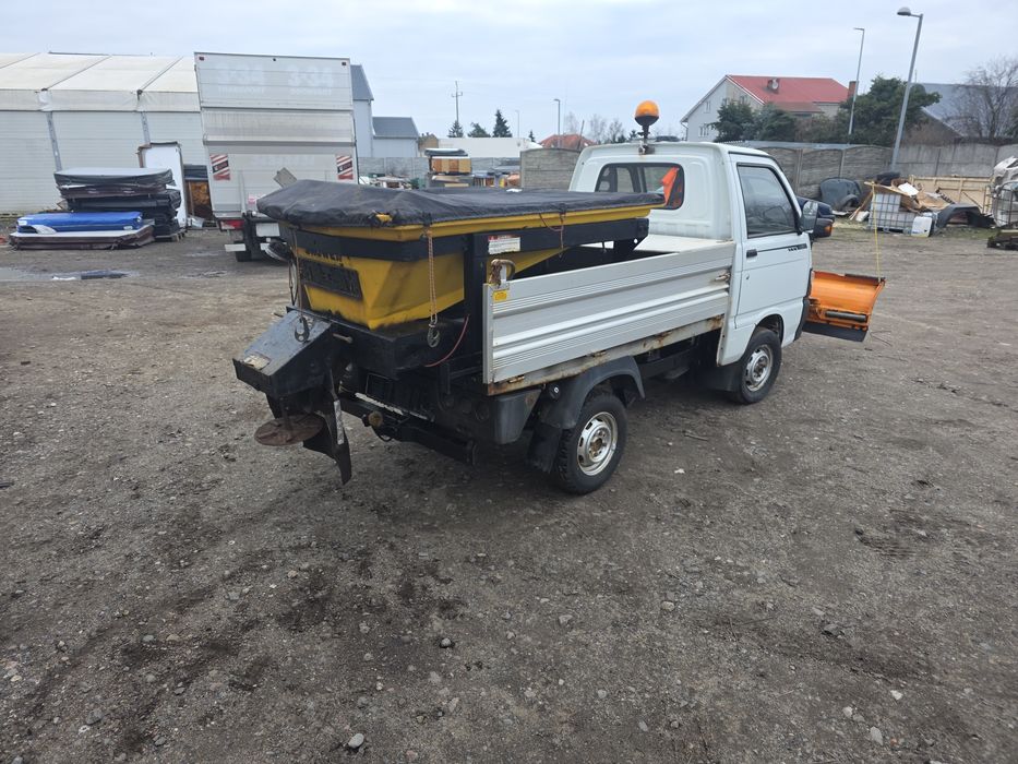 Pfau piaggio porter 4x4 plug solarka piaskarka chodniki  zima wywrotka