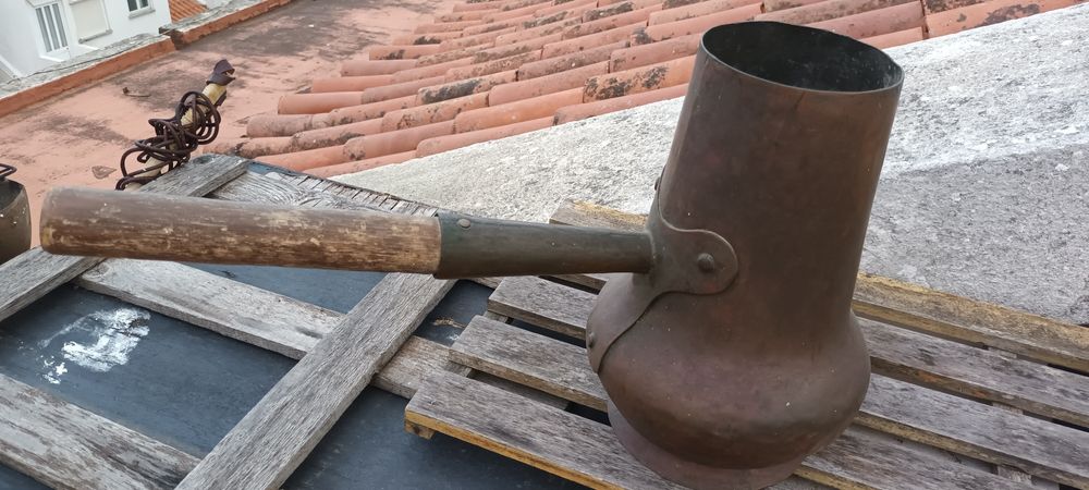 Jarrão em Estanho Antigo