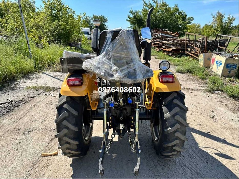 Мінітрактор Xingtai T 240 LХ Сінтай безкоштовна доставка під ваш двір