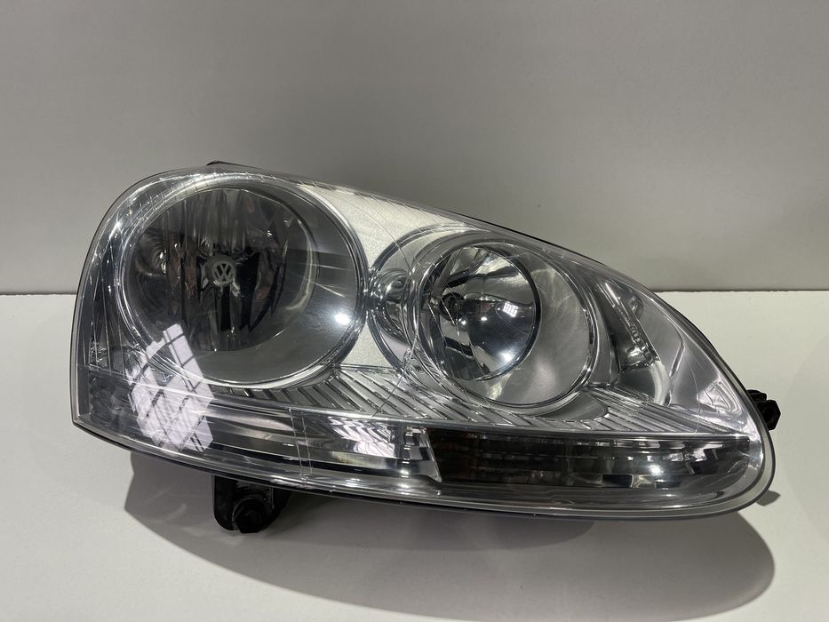 Фари оптика фара Гольф 5 03-09 Hella фари передні Golf 5 Jetta