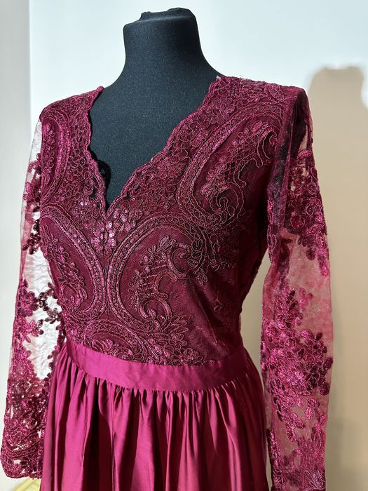 Sukienki wieczorowe M, M/L