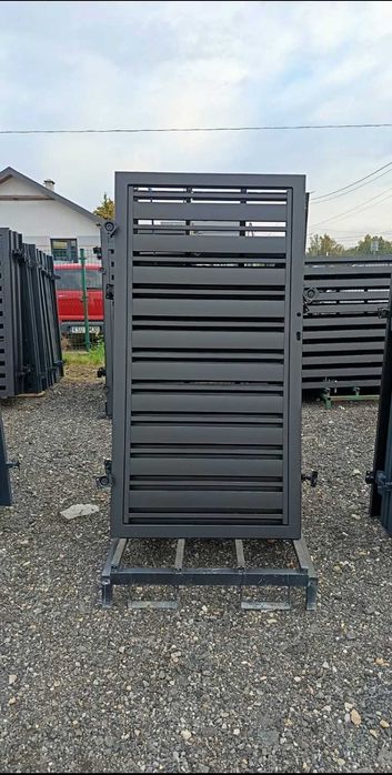 Komplet ogrodzenia 123 cm fi 4 – 49 zł/mb | Słupki + podmurówka