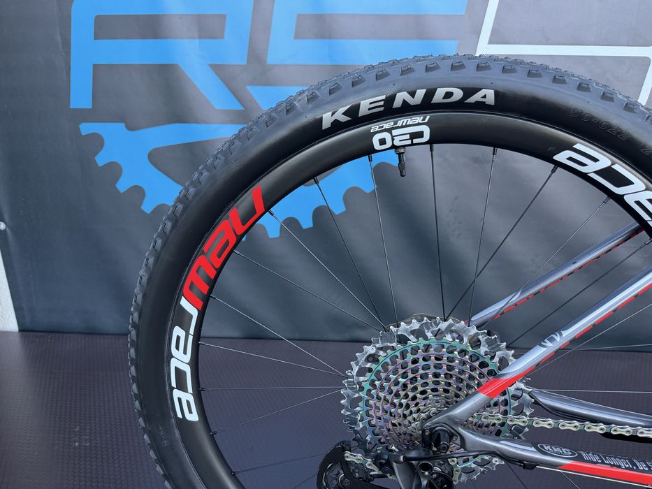 Cannondale fsi carbono 29 usada