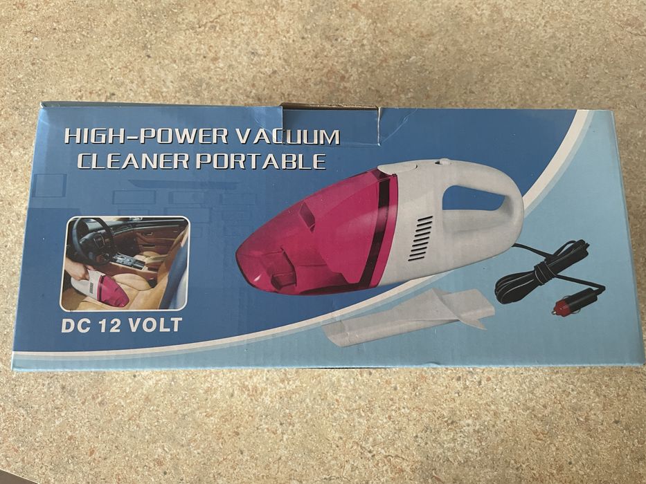 Podręczny mały odkurzacz samochodowy zasilanie 12 volt raz używany