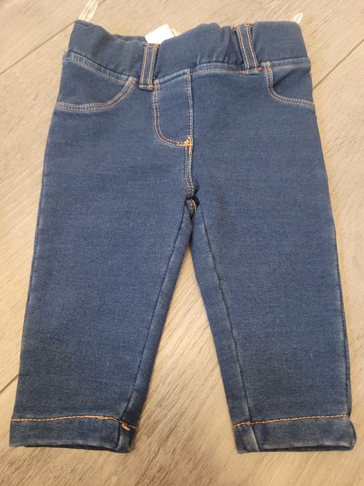 Spodnie jeansy niemowlęce