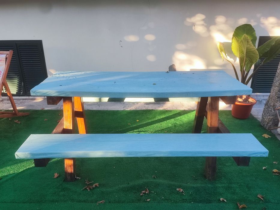 Mesa de jardim/ Picnic de madeira
