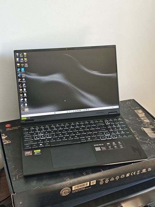 Acer 16S AI rtx 5070 ti 32GB 3TB na gwarancji