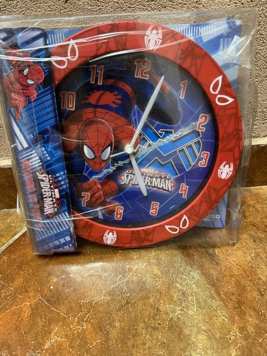 Дитячий годинник людина павук