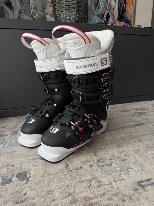 Лижні боти Salomon ,жіночі або дітячі