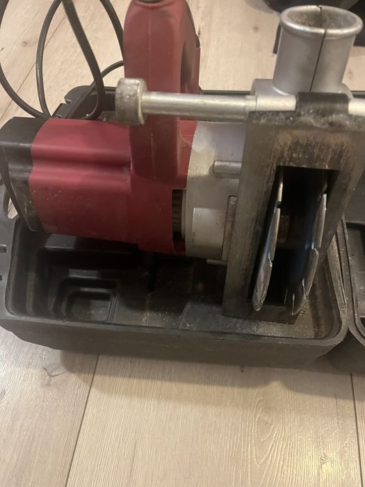 Bruzdowinica AREBOS 1700 vat