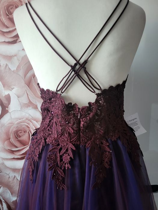 Tiulowa sukienka balowa maxi, 40, 46, 52