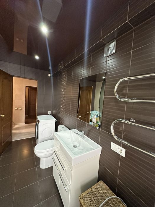 Шикарная 100 метровая 4х комн. квартира Новые дома пр. Льва Ландау