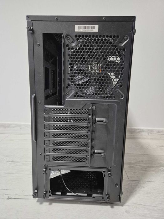 якісний корпус be quiet! Pure Base 500 FX Window Black A-RGB. Trade-in