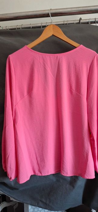 Blusa cor de rosa