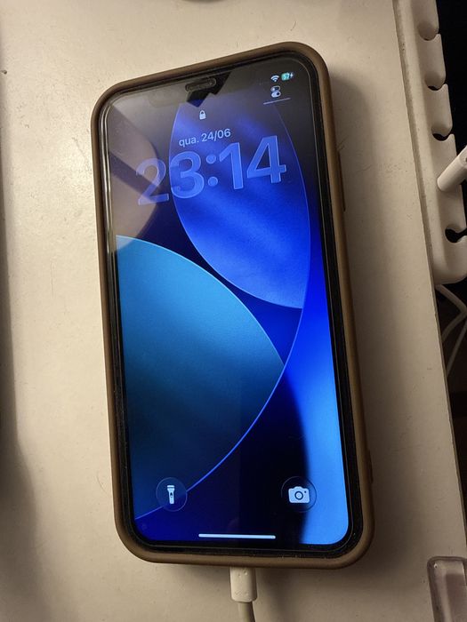 Vendo Iphone 11 rosa