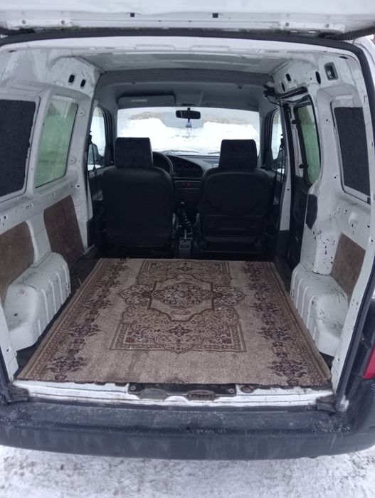 Продаю Peugeot partner 1.4 бензин