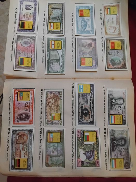 Coleção de cromos Notas do Mundo