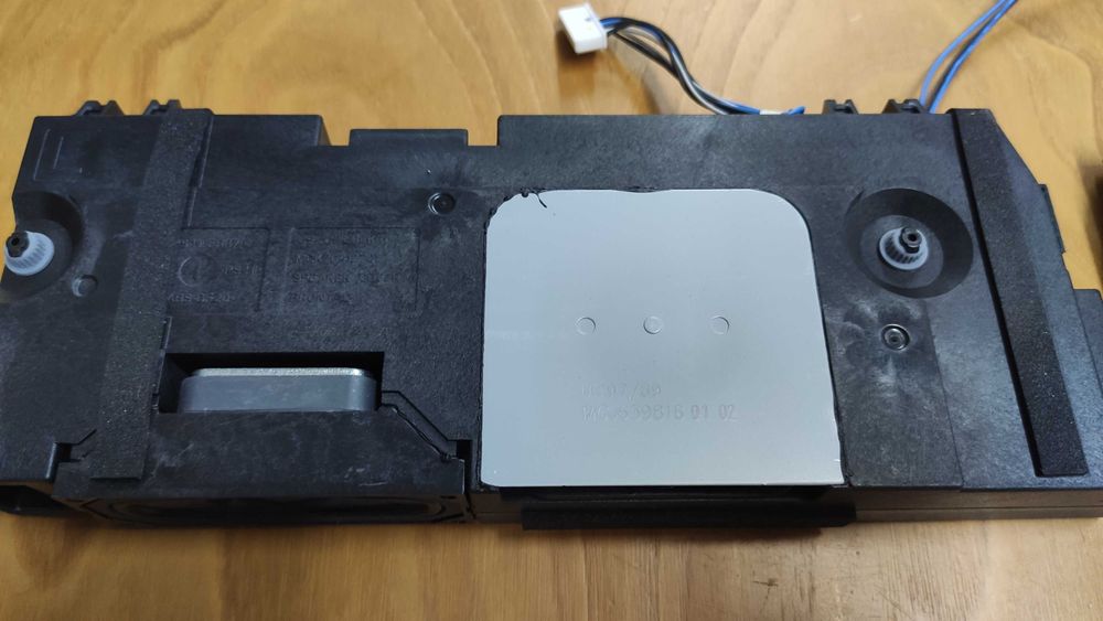 Placas, colunas e cabos para TV LG 65B9 PLA (ThinQ A7 gen2)