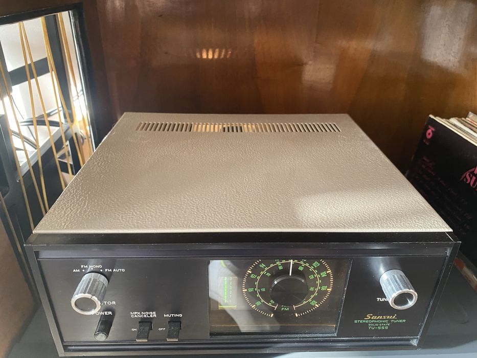 Sansui Tuner TU-555