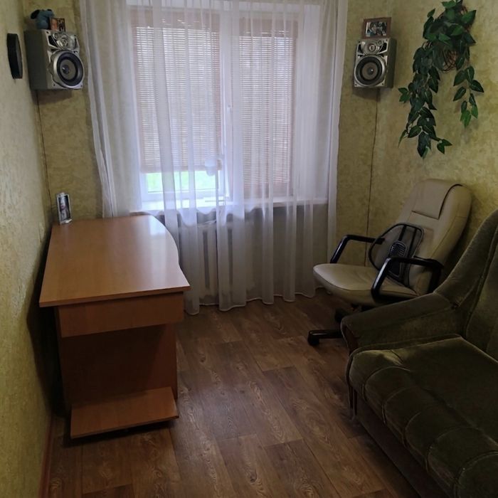 Сдам 2 х  комн.квартиру по ул . Свободы