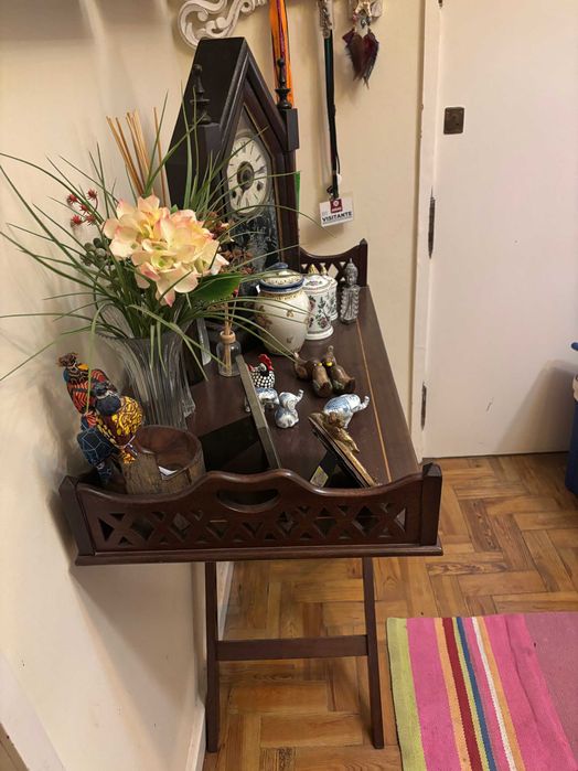 Mesa para Hall ou sala