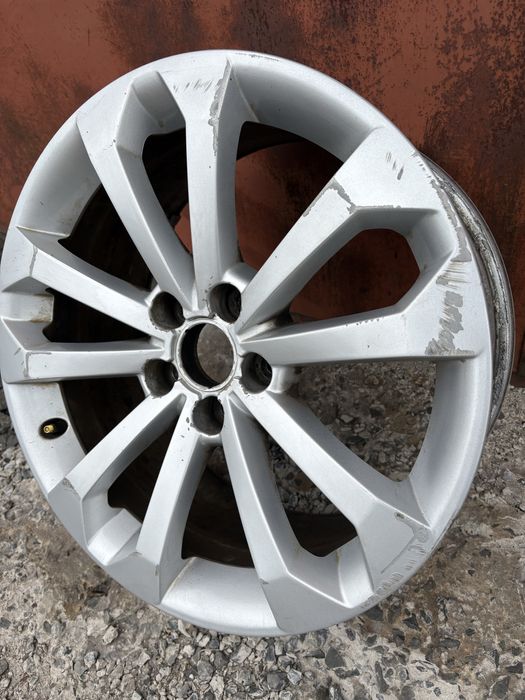 Оригінальний диск R18 AUDI Q5 8R поштучно 8R0601025ВМ  шрот