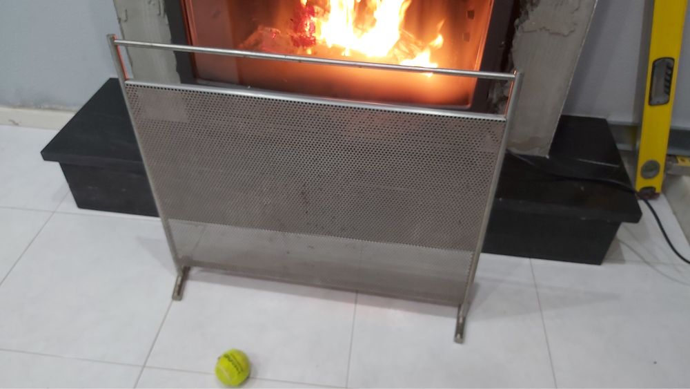 Frontal de lareira em inox