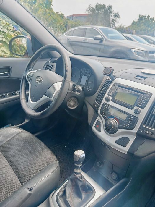 Hyundai i30 1.6 CRDi (FD) | 280.600 Km | Bom Estado