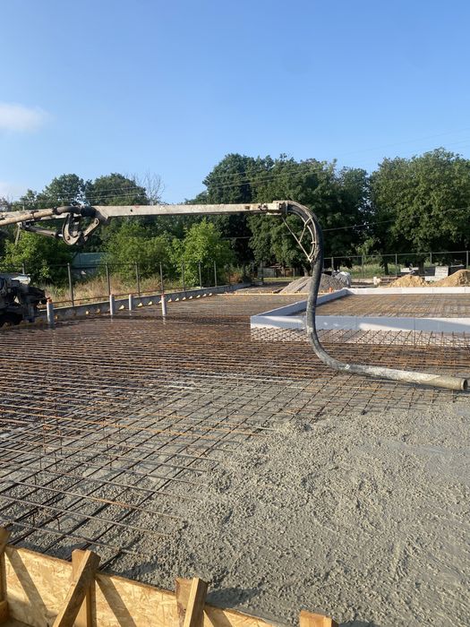 Бетоні роботи будь якої складності, будівництво будинків під ключ.