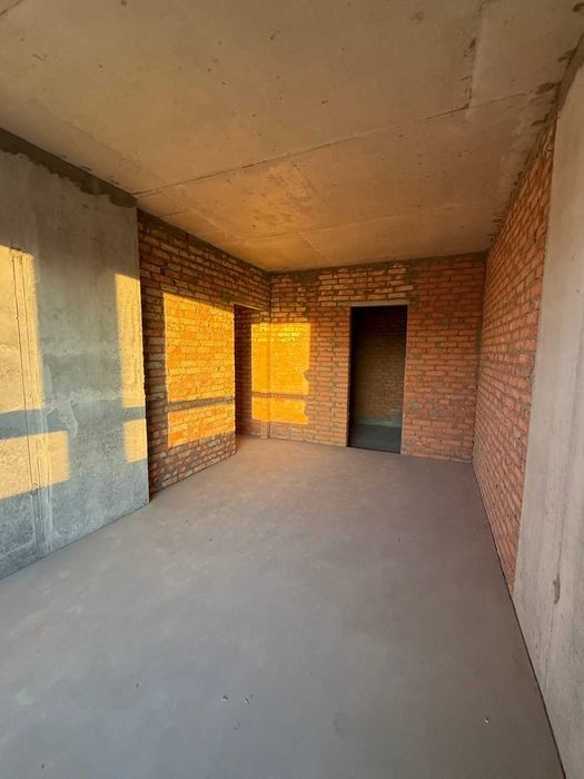 Продам 2 кімн квартиру ЖК  White Lines Ужгородський пров 4/1 Голосіїво