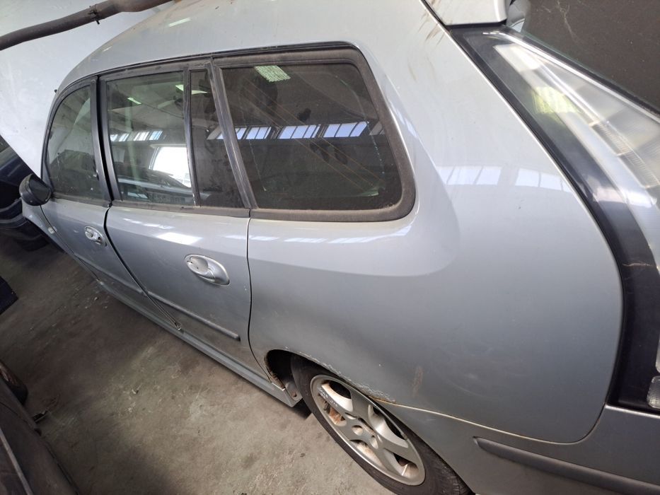 Saab 93 sw carrinha Anos 2002/2003/2004/2005/2006/2007/2008  Peças