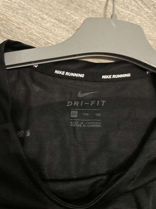 Koszulka sportowa Nike