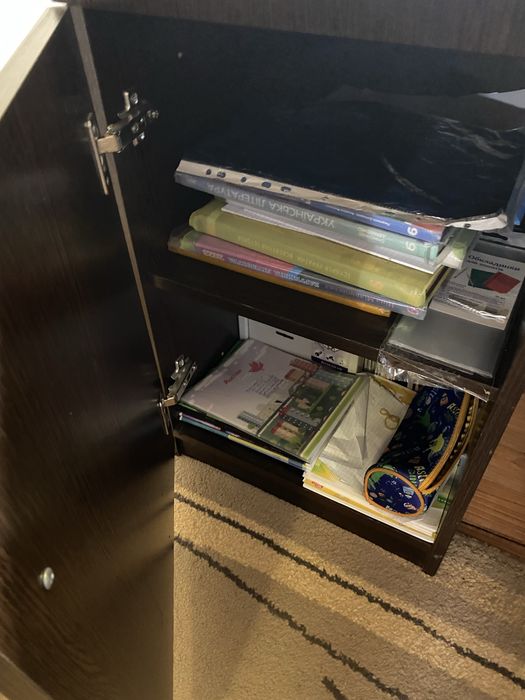 Стол письнный, компьютерный