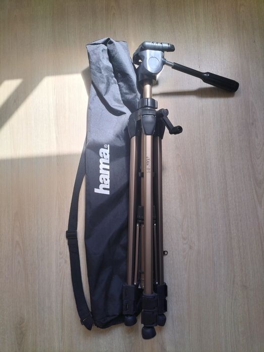 Tripé Hama Star 61 - 150 cm
Altura máxima: 150 cm 150
Em excelente estado