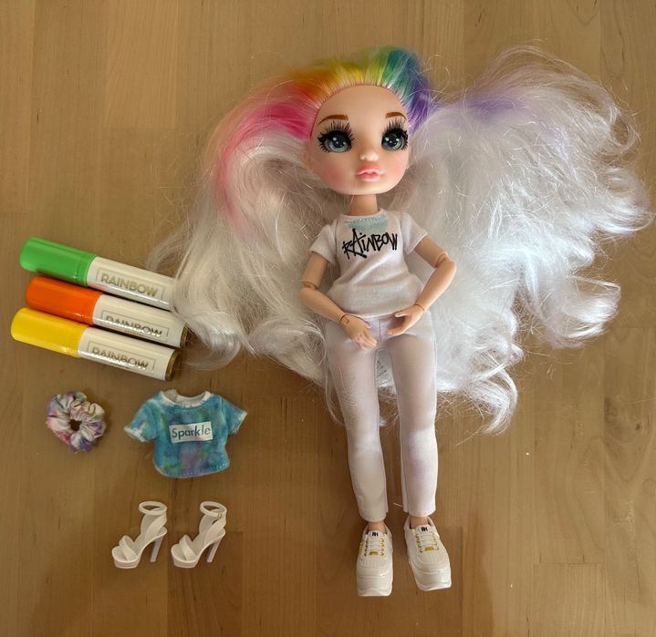 Rainbow High color e create