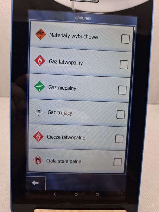 Tablet Lenovo Tab Essential TB7304 z nawigacją IGO Primo + mapy całej