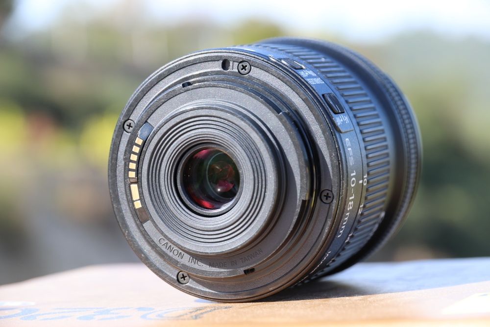 Canon EFS 10-18 mm F/4.5-5.6 IS STM