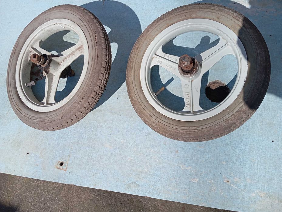 колеса HRAB  коляски