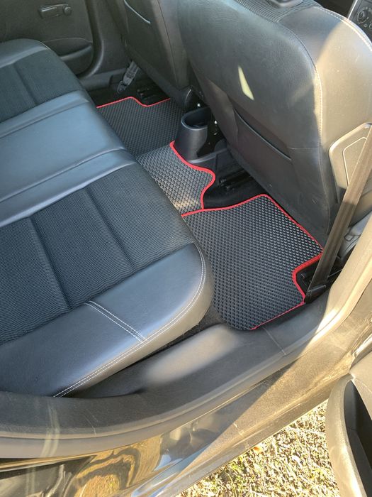 Peugeot 207 SW 2012 рік