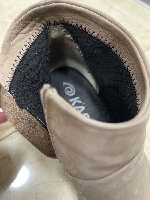 Взуття жіноче