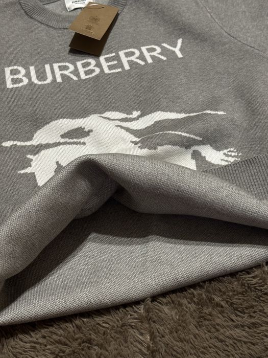 Світер/кофта від Burberry/ барбері сіра