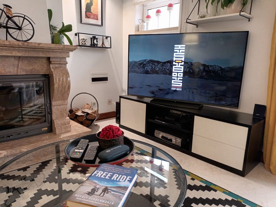 Móvel para TV e multimédia