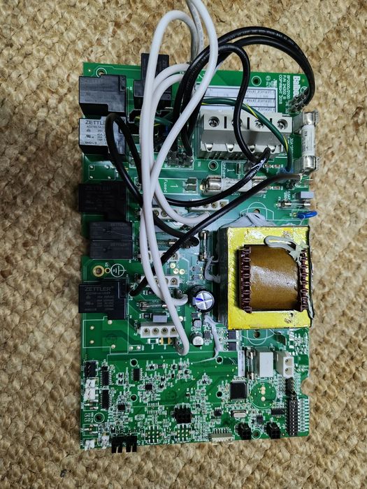 Vendo placa de Jacuzzi Balboa / For Sale Balboa Jacuzzi Motherboard